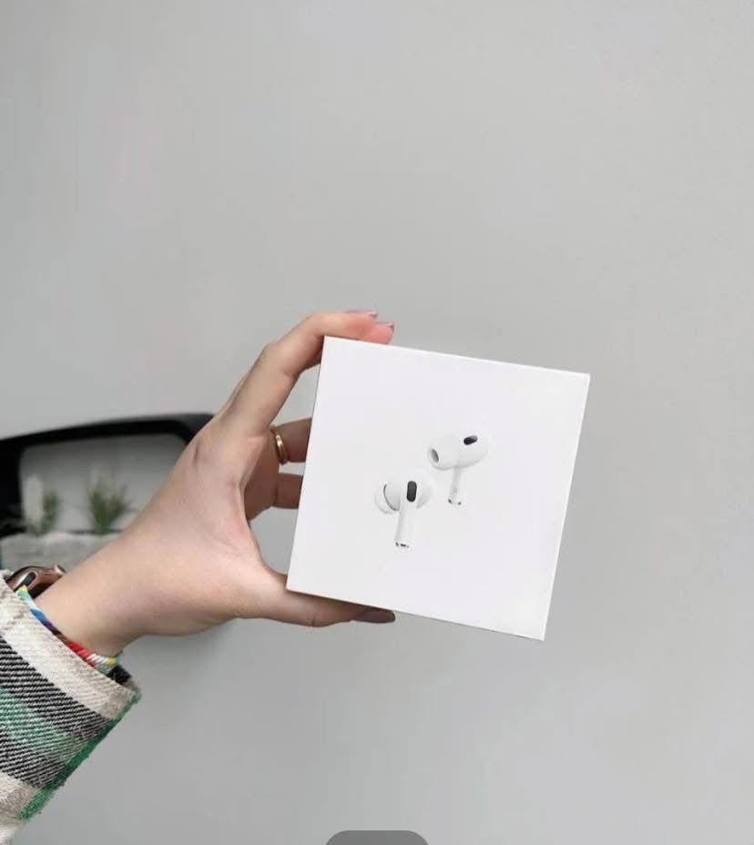 AirPods Pro 2 Noise Cancellation & Spatial Audio